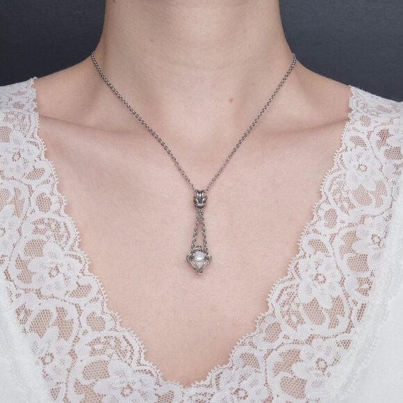 Antique white pearl and silver basket necklace with a small silver chain - Picture 2 of 8